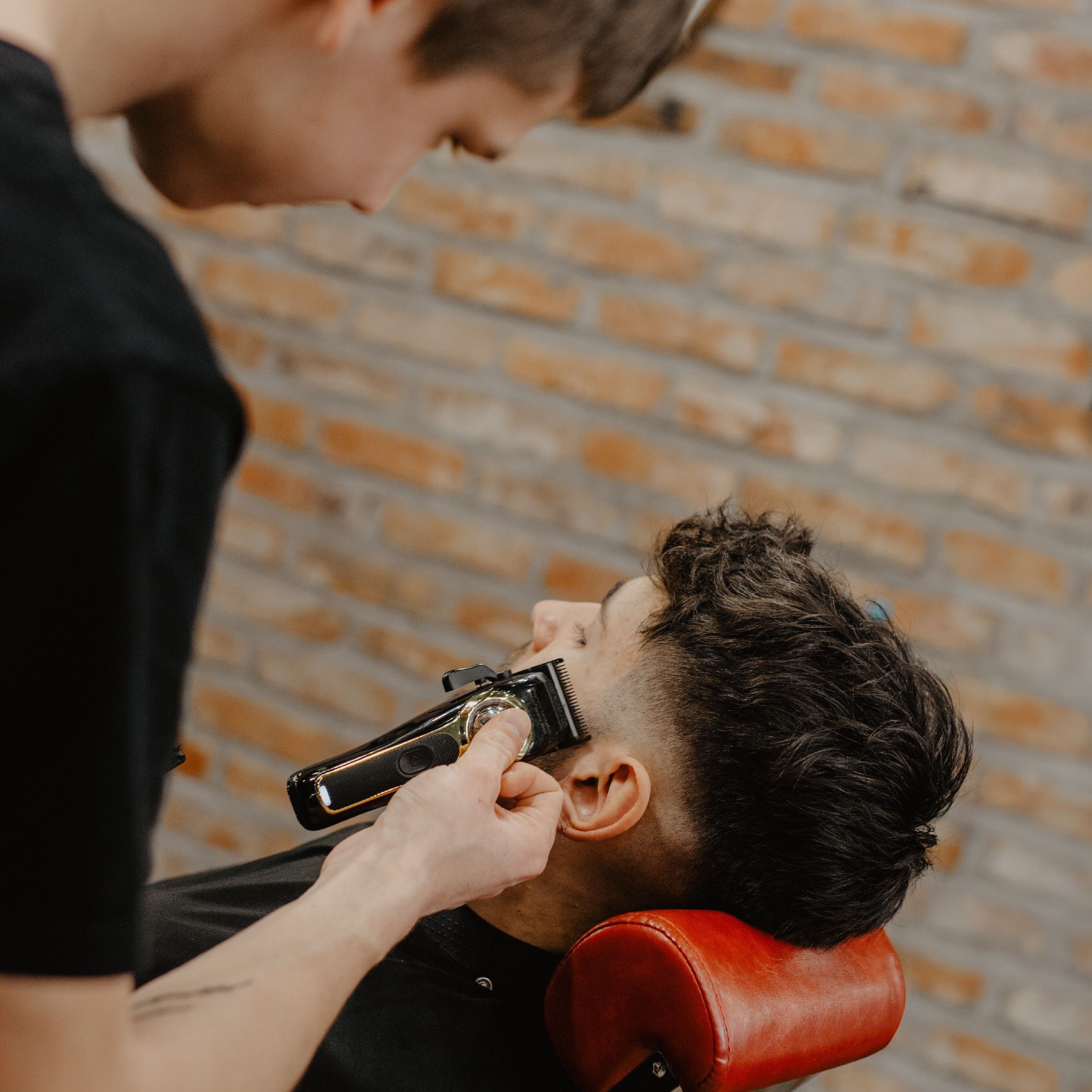 Wykończenie usługi - Gentlemen Barber Shop Nowa Dęba
